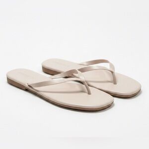 🆕 Forever 21 - Satin/Metallic Light Pink Thong Sandals/Flip-Flops